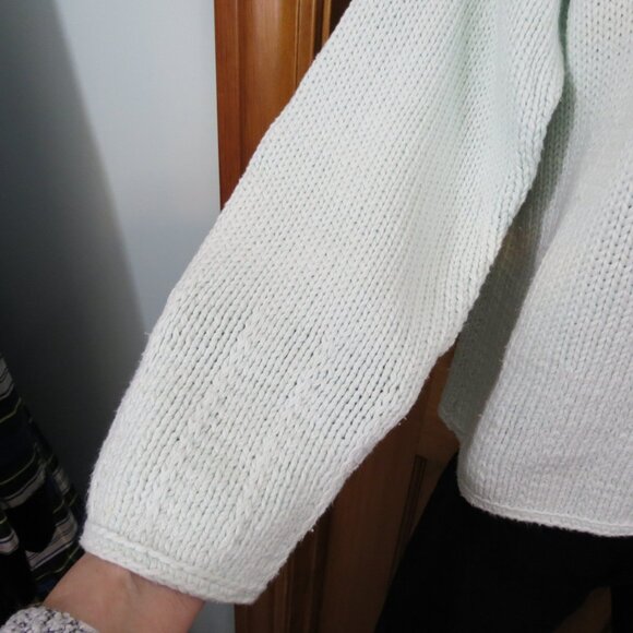 Pure Handknit Seafoam Green V-Neck Sweater 100% Cotton Button Details Medium - Picture 4 of 9